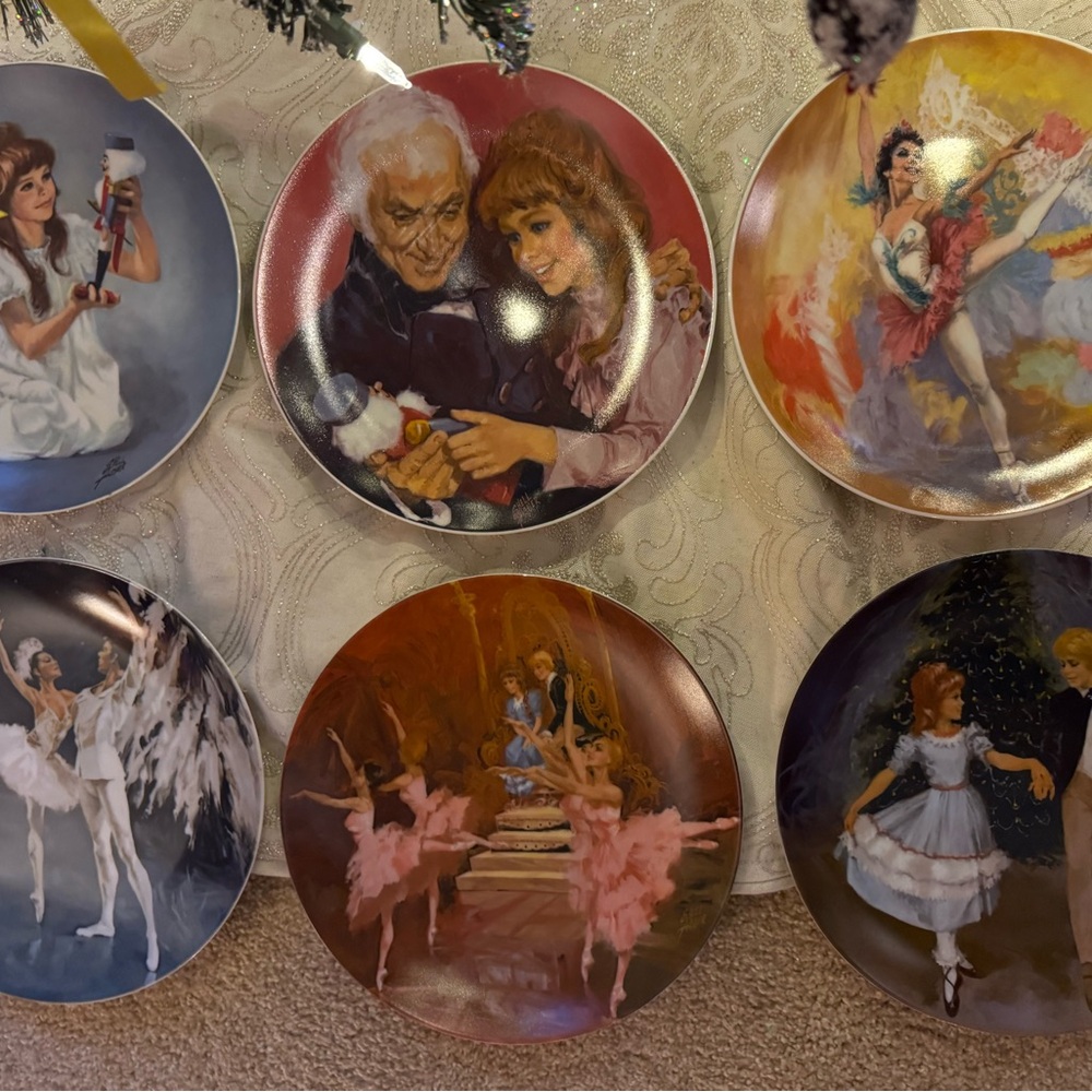 Vintage Holiday Nutcracker Plate Set by Portrait Artist Shell Fischer